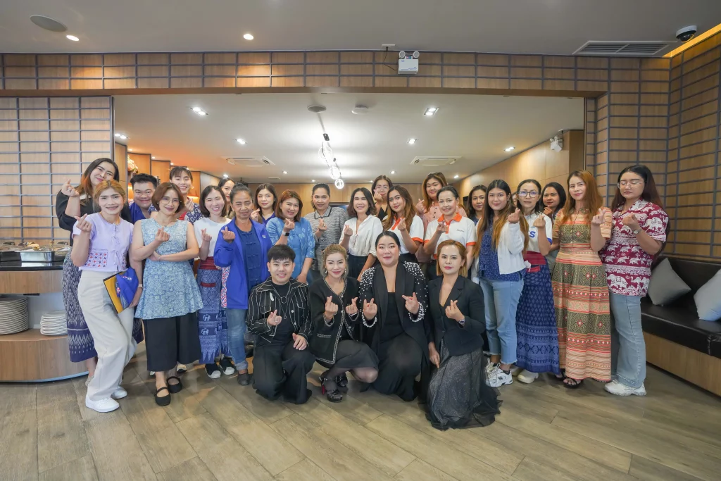 Makeup Course 2025 S.MILES Group พัฒนาบุคลิก สร้างความสุข
