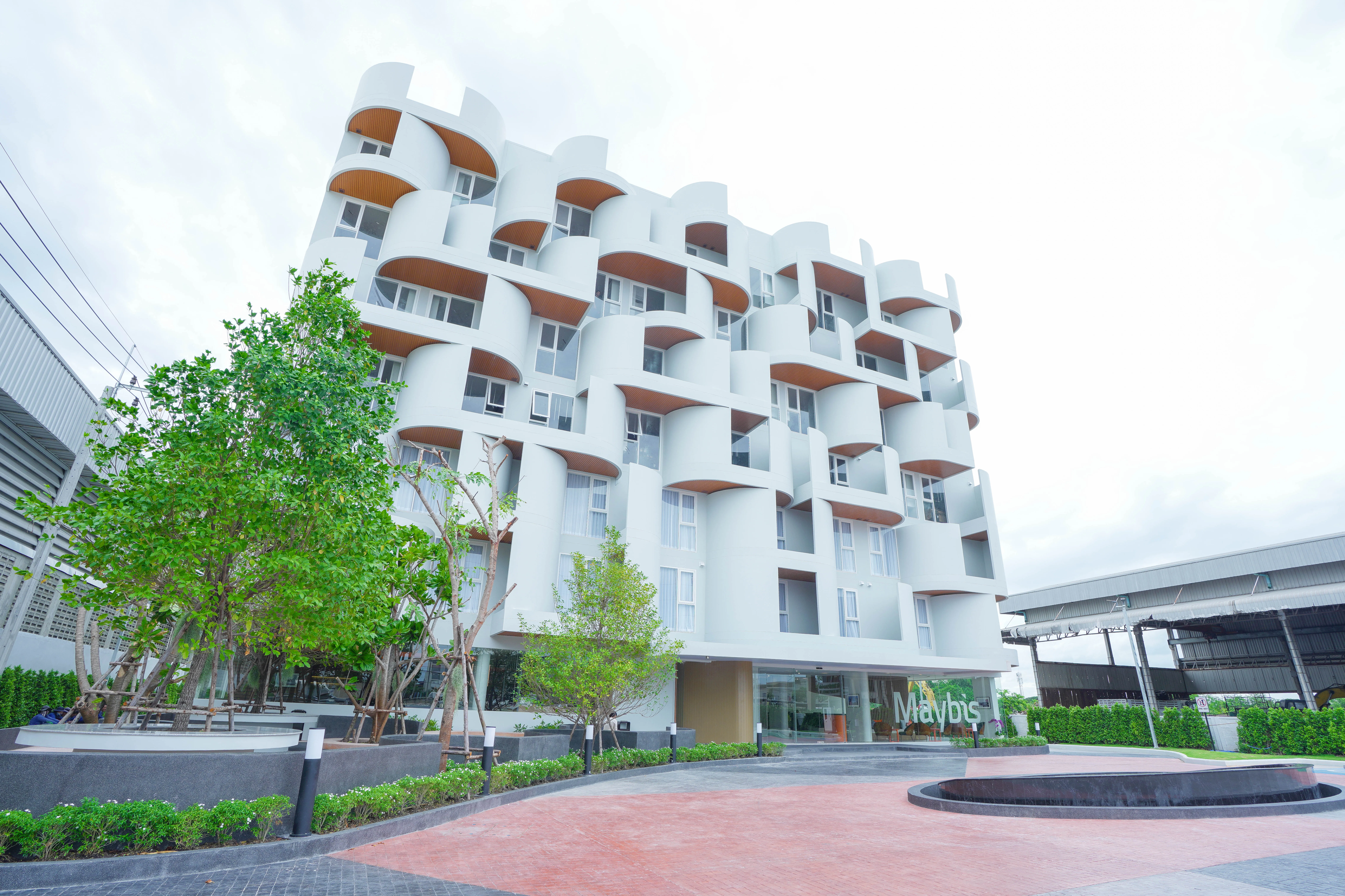 Maybis Hotel สมุทรปราการ