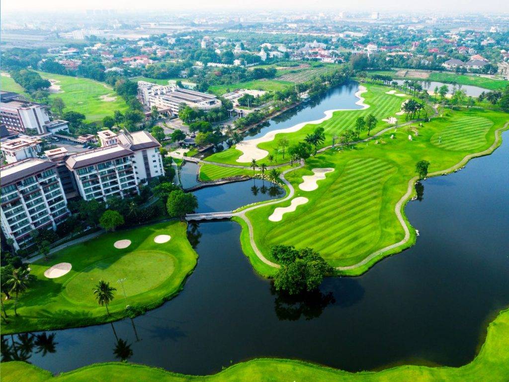 ซัมมิท วินด์มิลล์ กอล์ฟคลับ (Summit Windmill Golf Club)