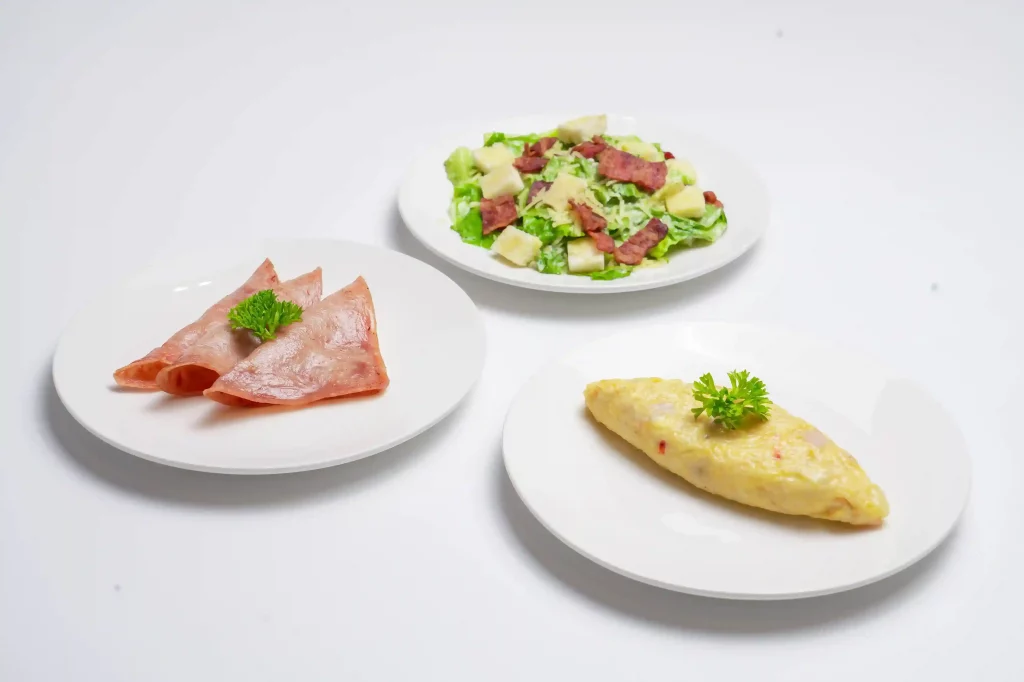 Restaurant & Bar