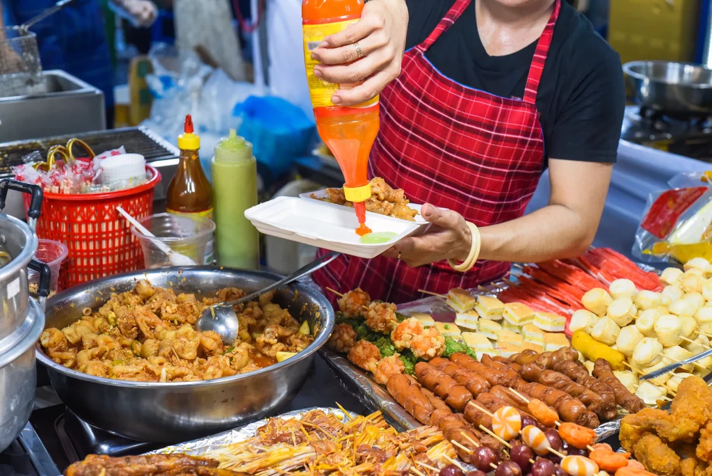 “กินเที่ยวใช้ ครั้งที่ 1” Street Food Festival